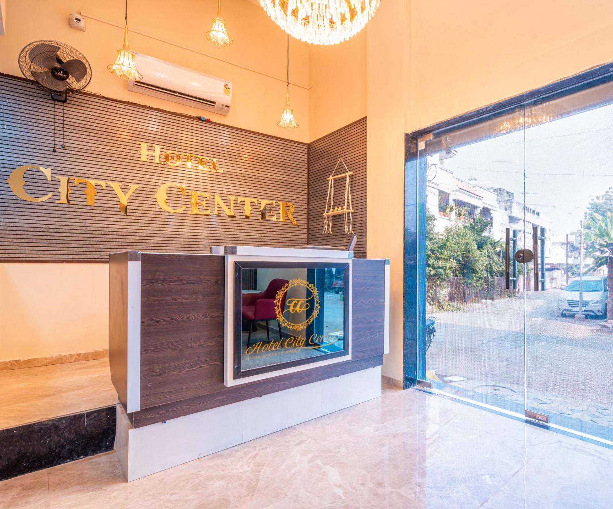 Treebo City Center Sakardarā Eksteriør billede
